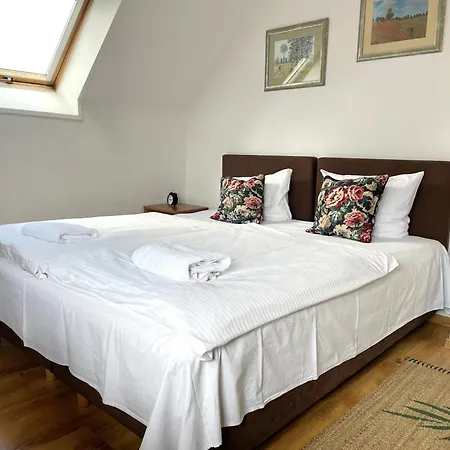 Wynajem Pokoi Kofeina Homestay szállás