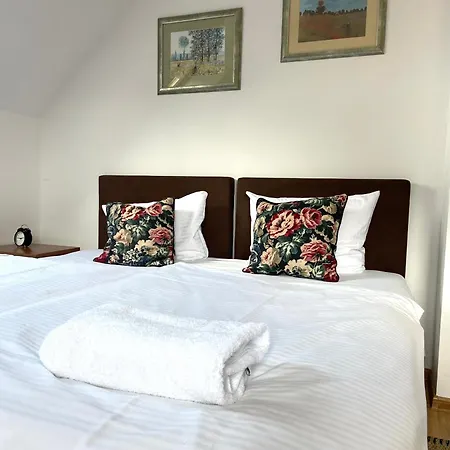 Wynajem Pokoi Kofeina Ubytování v soukromí *