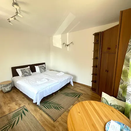 Wynajem Pokoi Kofeina Ubytování v soukromí *